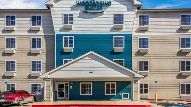 WoodSpring Suites Houston Baytown Exterior