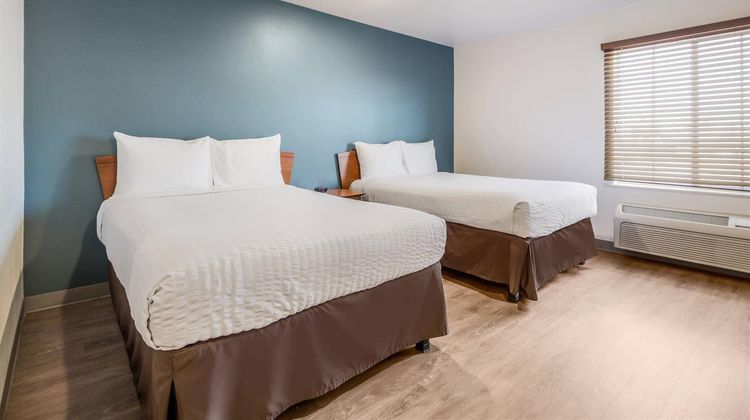 WoodSpring Suites Houston Baytown Room