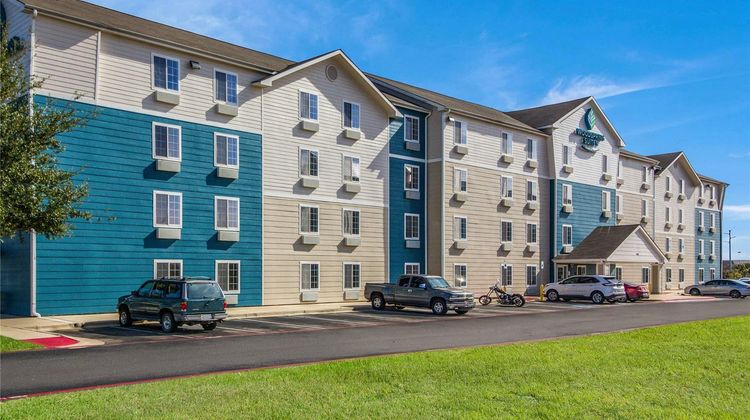 WoodSpring Suites Houston Baytown Exterior