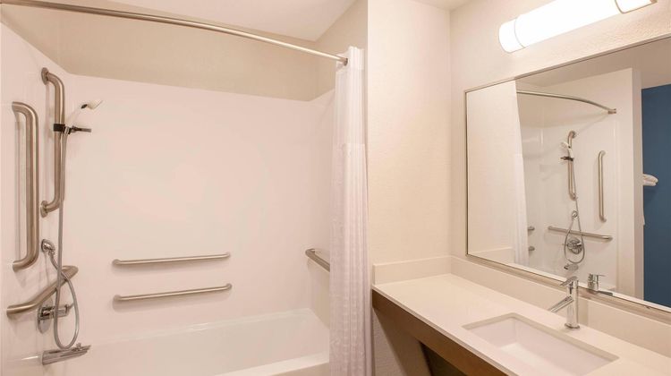 WoodSpring Stes Houston 288 S Medical Ct Room