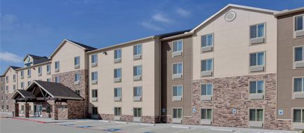 WoodSpring Suites Signature Northwest Exterior
