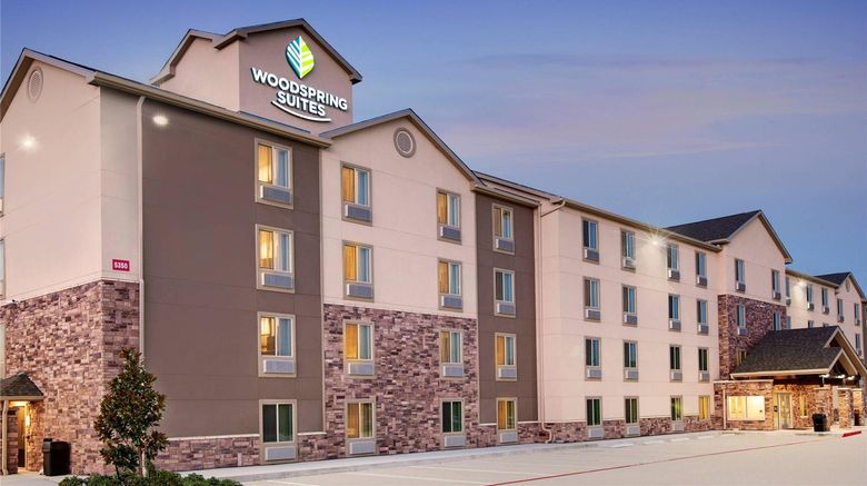 <b>WoodSpring Suites Signature Northwest Exterior</b>. Images powered by <a href="https://iceportal.shijigroup.com/" title="IcePortal" target="_blank">IcePortal</a>.