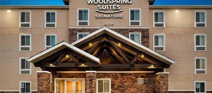 WoodSpring Suites Signature Houston IAH Exterior