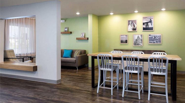 WoodSpring Suites Signature Houston IAH Lobby