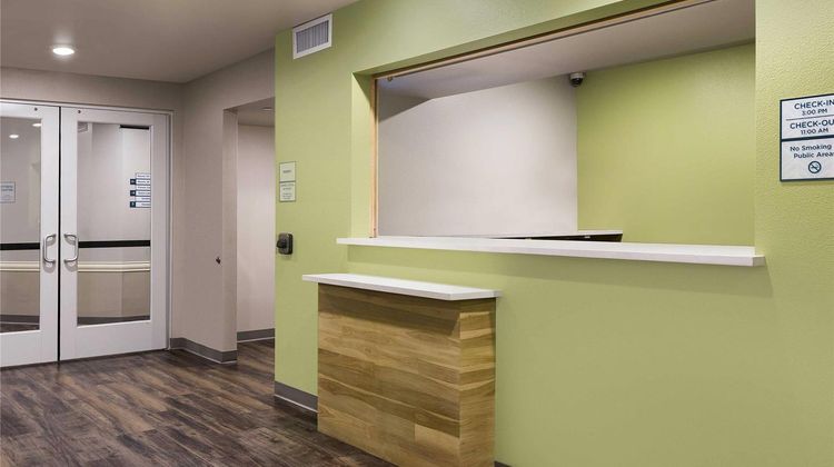 WoodSpring Suites Signature Houston IAH Lobby