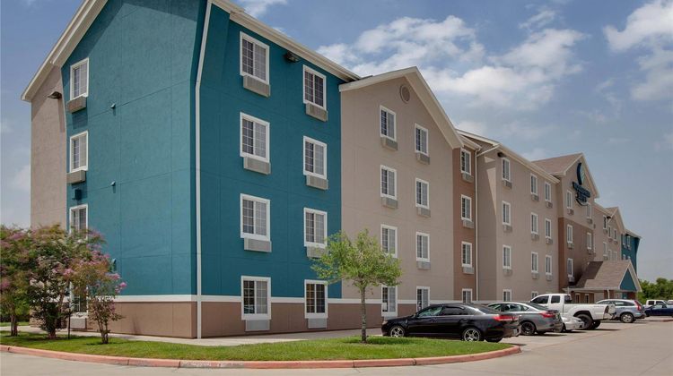 WoodSpring Suites Texas City Exterior