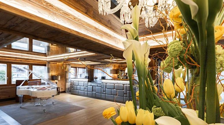 <b>Ultima Gstaad Exterior</b>. Images powered by <a href="https://iceportal.shijigroup.com/" title="IcePortal" target="_blank">IcePortal</a>.