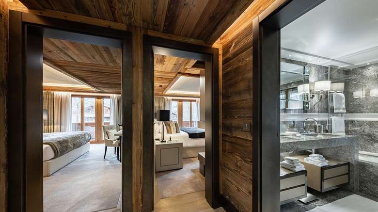 <b>Ultima Gstaad Suite</b>. Images powered by <a href="https://iceportal.shijigroup.com/" title="IcePortal" target="_blank">IcePortal</a>.
