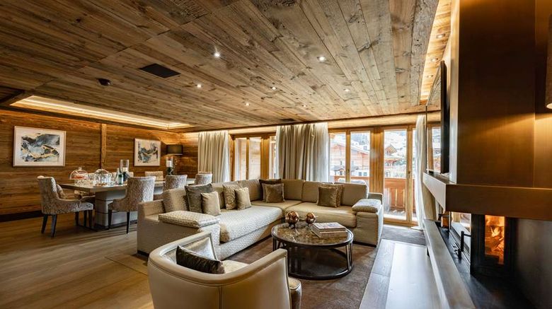 <b>Ultima Gstaad Room</b>. Images powered by <a href="https://iceportal.shijigroup.com/" title="IcePortal" target="_blank">IcePortal</a>.