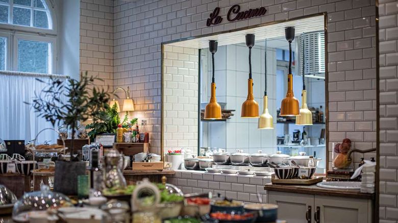 <b>The Vault Hotel Restaurant</b>. Images powered by <a href="https://iceportal.shijigroup.com/" title="IcePortal" target="_blank">IcePortal</a>.