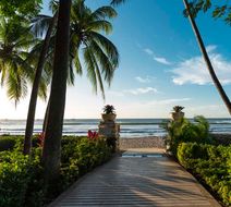 Tamarindo Diria Beach Resort Exterior