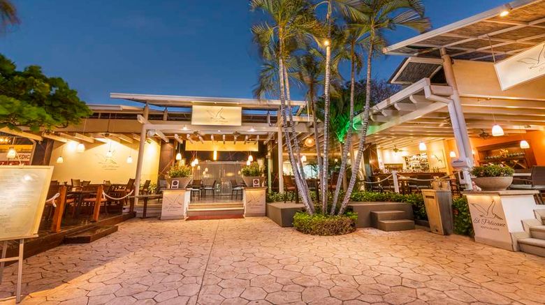 <b>Tamarindo Diria Beach Resort Restaurant</b>. Images powered by <a href="https://iceportal.shijigroup.com/" title="IcePortal" target="_blank">IcePortal</a>.