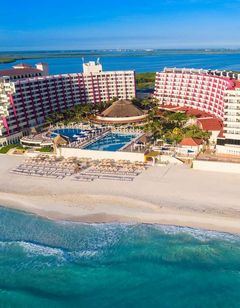 Crown Paradise Club