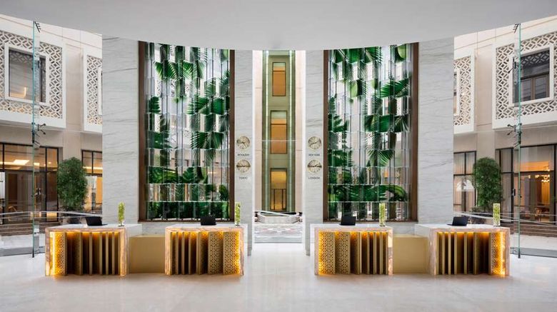 <b>Grand Hyatt Al Khobar Hotel & Residences Lobby</b>. Images powered by <a href="https://iceportal.shijigroup.com/" title="IcePortal" target="_blank">IcePortal</a>.