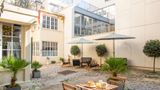 <b>Suites & hotel Helzear Montparnasse Restaurant</b>. Images powered by <a href="https://iceportal.shijigroup.com/" title="IcePortal" target="_blank">IcePortal</a>.