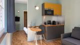 <b>Suites & hotel Helzear Montparnasse Room</b>. Images powered by <a href="https://iceportal.shijigroup.com/" title="IcePortal" target="_blank">IcePortal</a>.