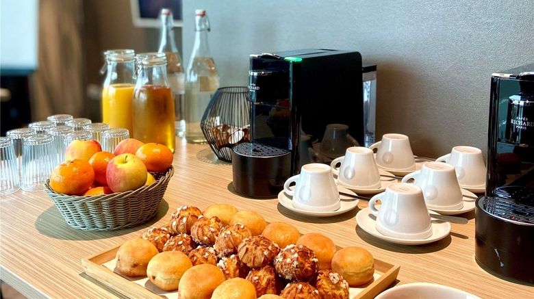 <b>Ibis Styles Rennes Cesson Meeting</b>. Images powered by <a href="https://iceportal.shijigroup.com/" title="IcePortal" target="_blank">IcePortal</a>.