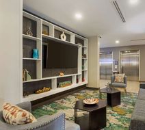 BW Plus Executive Residency Antioch Inn Lobby