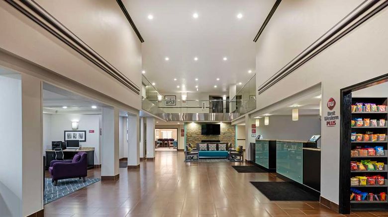 <b>Best Western Plus Greenwood/Indy S Inn Lobby</b>. Images powered by <a href="https://iceportal.shijigroup.com/" title="IcePortal" target="_blank">IcePortal</a>.