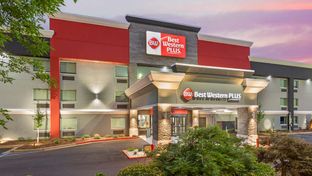 Best Western Plus Magnolia Inn & Suites