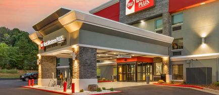 Best Western Plus Magnolia Inn & Suites Exterior