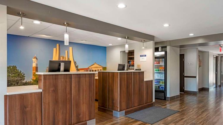 Best Western Plus Lafayette Lobby