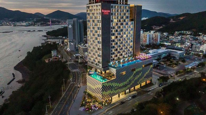 <b>Ramada Plaza by Wyndham Dolsan Yeosu Exterior</b>. Images powered by <a href="https://iceportal.shijigroup.com/" title="IcePortal" target="_blank">IcePortal</a>.