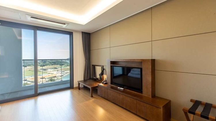 Ramada Plaza by Wyndham Dolsan Yeosu Room