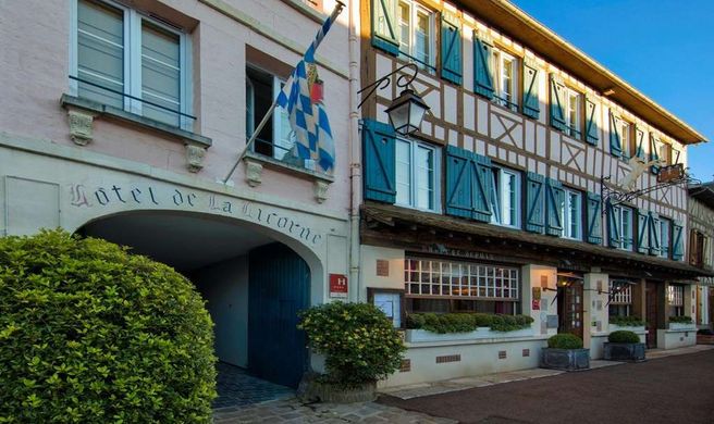 La Licorne Hotel & Spa Exterior