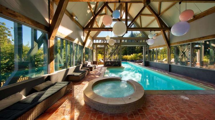 Hotel du Grand Cerf Pool