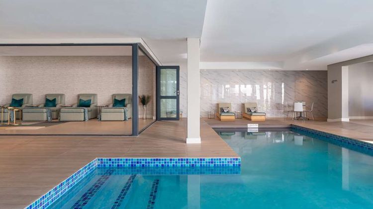 Radisson Hotel-Convention OR Tambo Arpt Pool