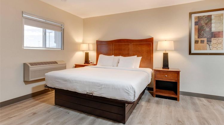 Suburban Studios Room