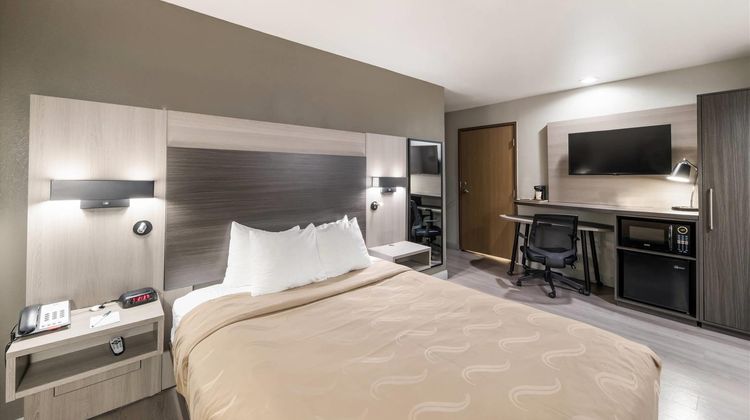 Quality Inn & Suites North Mesquite I-30 Room
