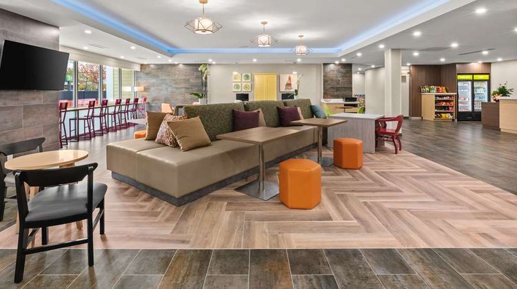 Home2 Suites by Hilton North Conway Lobby