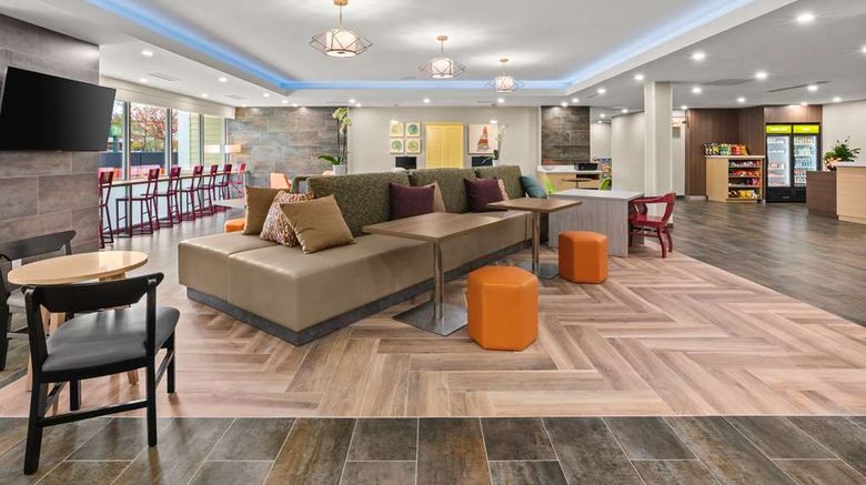 <b>Home2 Suites by Hilton North Conway Lobby</b>. Images powered by <a href="https://iceportal.shijigroup.com/" title="IcePortal" target="_blank">IcePortal</a>.