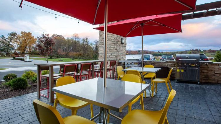 Home2 Suites by Hilton Lewisburg Restaurant