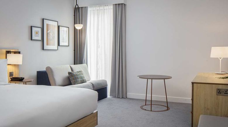 <b>Hilton Garden Inn Stoke on Trent Room</b>. Images powered by <a href="https://iceportal.shijigroup.com/" title="IcePortal" target="_blank">IcePortal</a>.