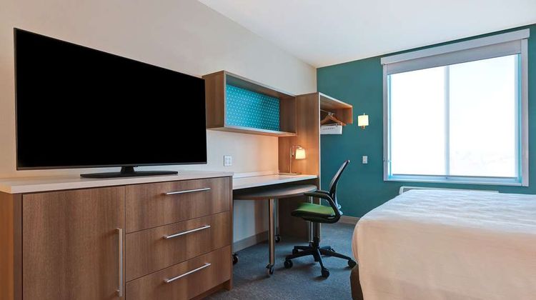 Home2 Suites by Hilton Turlock Room