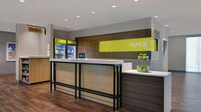 <b>Home2 Suites by Hilton Largo Lobby</b>. Images powered by <a href="https://iceportal.shijigroup.com/" title="IcePortal" target="_blank">IcePortal</a>.