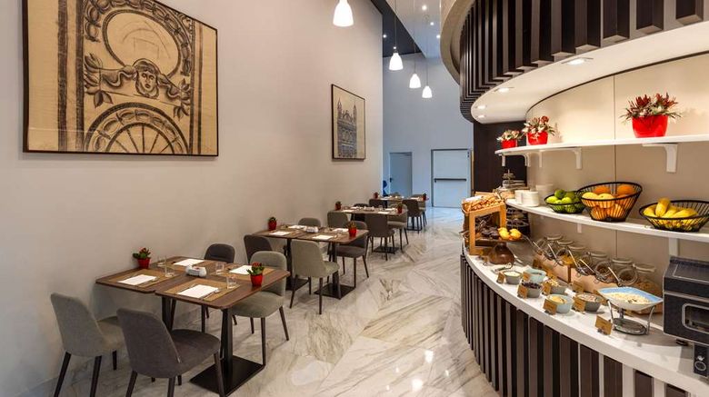 <b>NH Collection Budapest City Center Restaurant</b>. Images powered by <a href="https://iceportal.shijigroup.com/" title="IcePortal" target="_blank">IcePortal</a>.