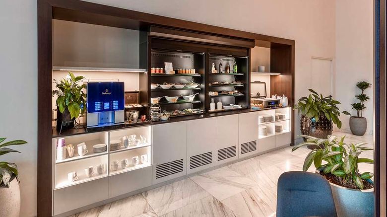 <b>NH Collection Budapest City Center Restaurant</b>. Images powered by <a href="https://iceportal.shijigroup.com/" title="IcePortal" target="_blank">IcePortal</a>.