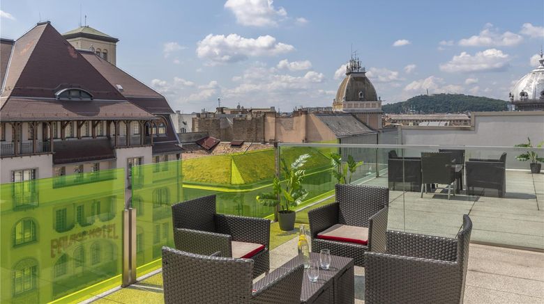 <b>NH Collection Budapest City Center Room</b>. Images powered by <a href="https://iceportal.shijigroup.com/" title="IcePortal" target="_blank">IcePortal</a>.