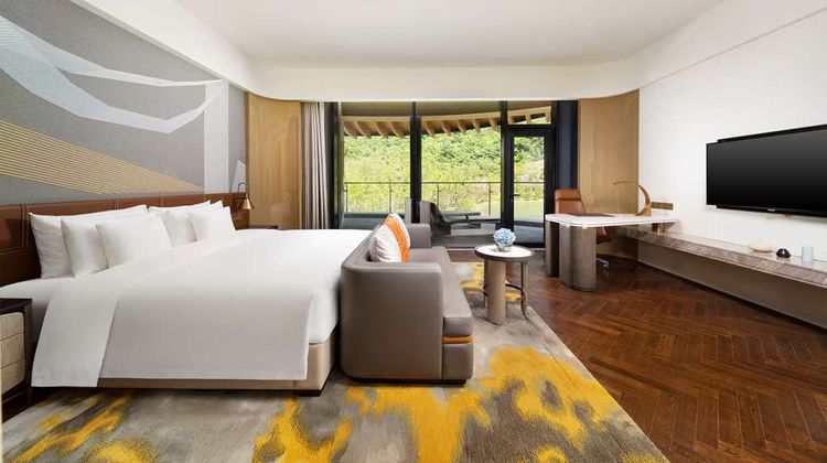 Radisson Collection Resort Nanjing Room