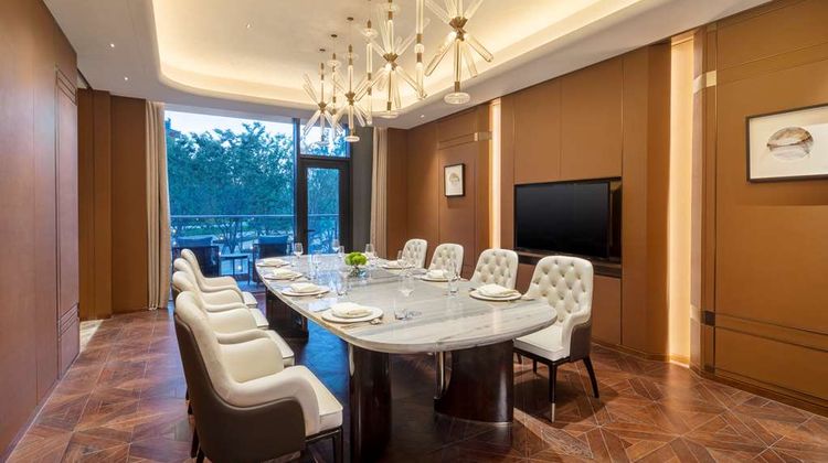 Radisson Collection Resort Nanjing Suite