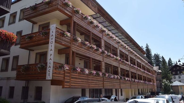 <b>Radisson Residences Savoia Palace Exterior</b>. Images powered by <a href="https://iceportal.shijigroup.com/" title="IcePortal" target="_blank">IcePortal</a>.
