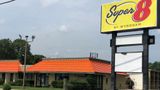Super 8 by Wyndham Battleboro Rocky Moun Exterior