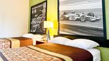 Super 8 by Wyndham Battleboro Rocky Moun Room