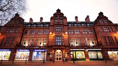 Crown & Mitre Hotel