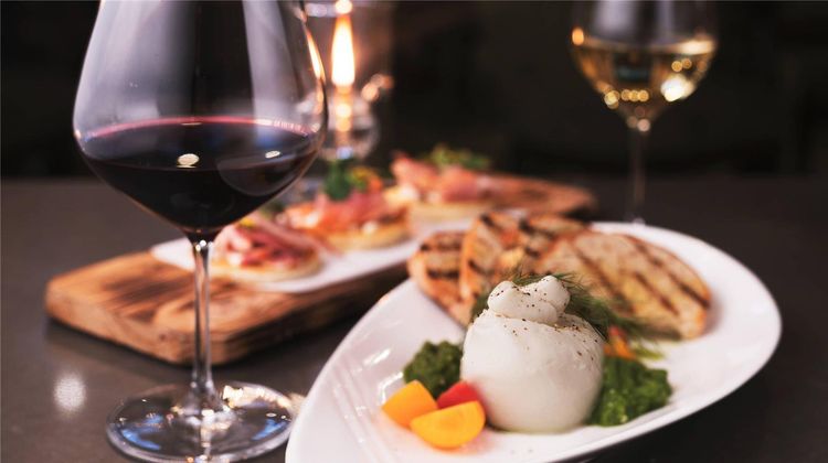Fort Garry Hotel, Ascend Collection Restaurant