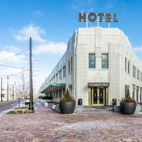 Bottleworks Hotel